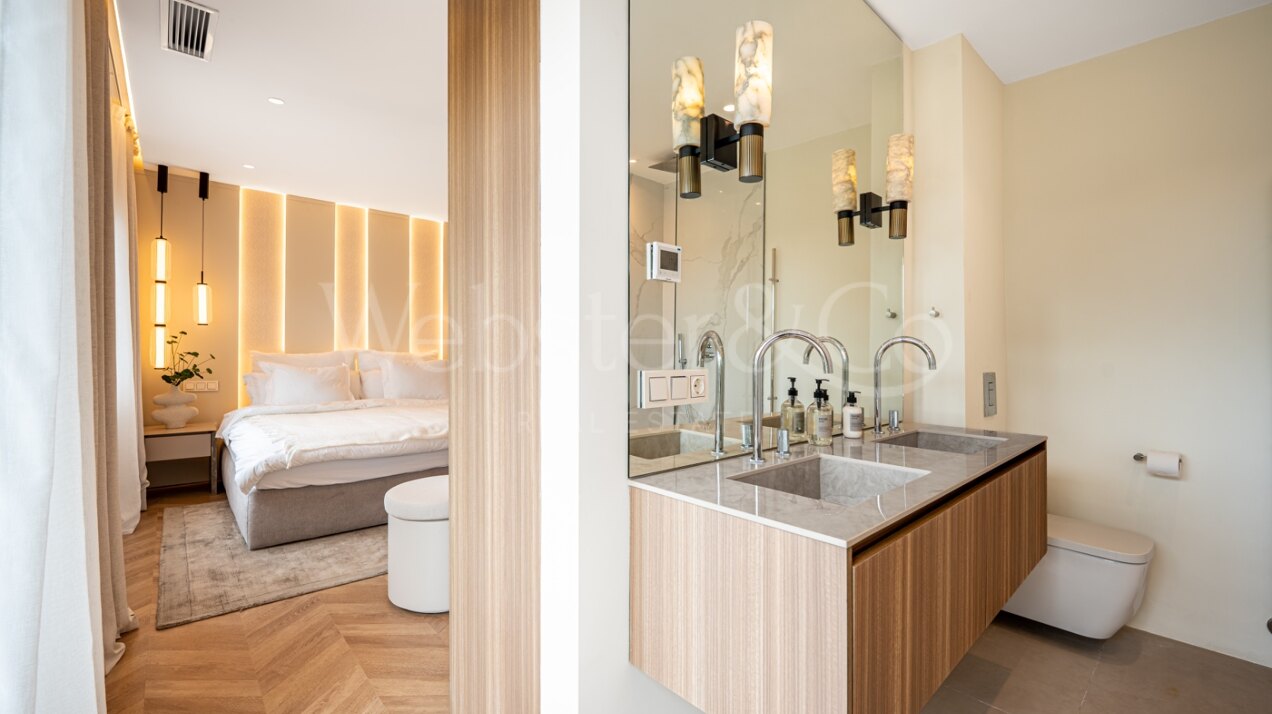 Casa Marisal - Luxury Townhouse in Marbella