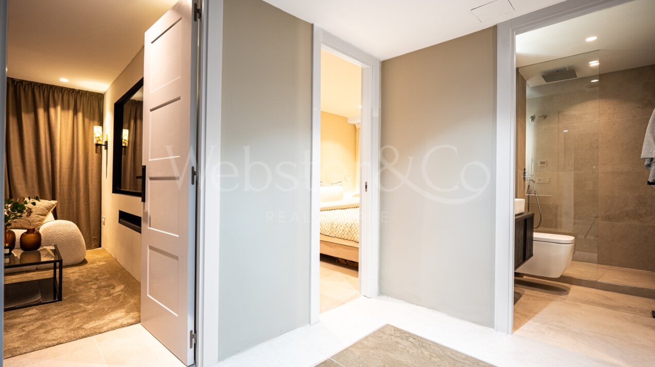 Casa Marisal - Luxury Townhouse in Marbella