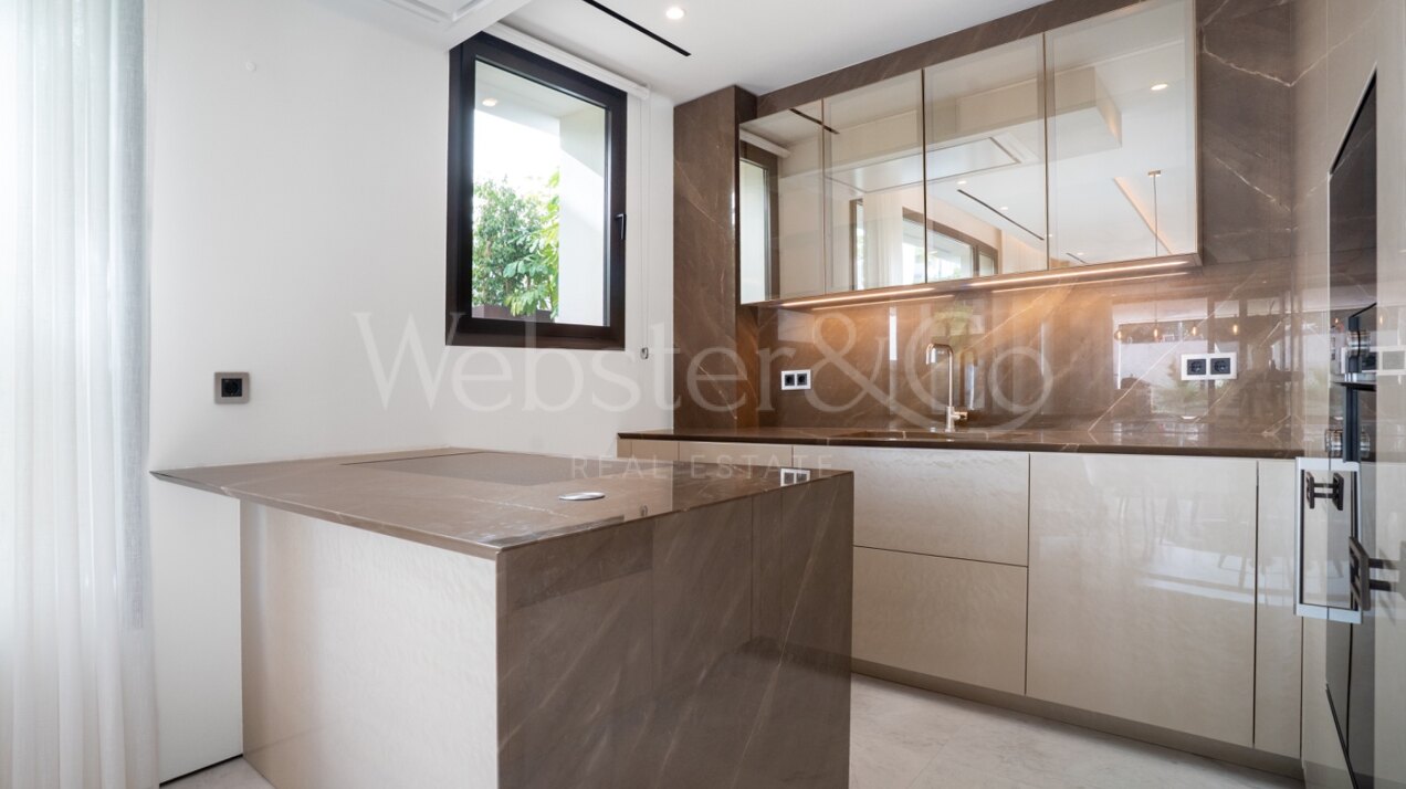 Apartment Epic II - Luxurious Home, Golden Mile