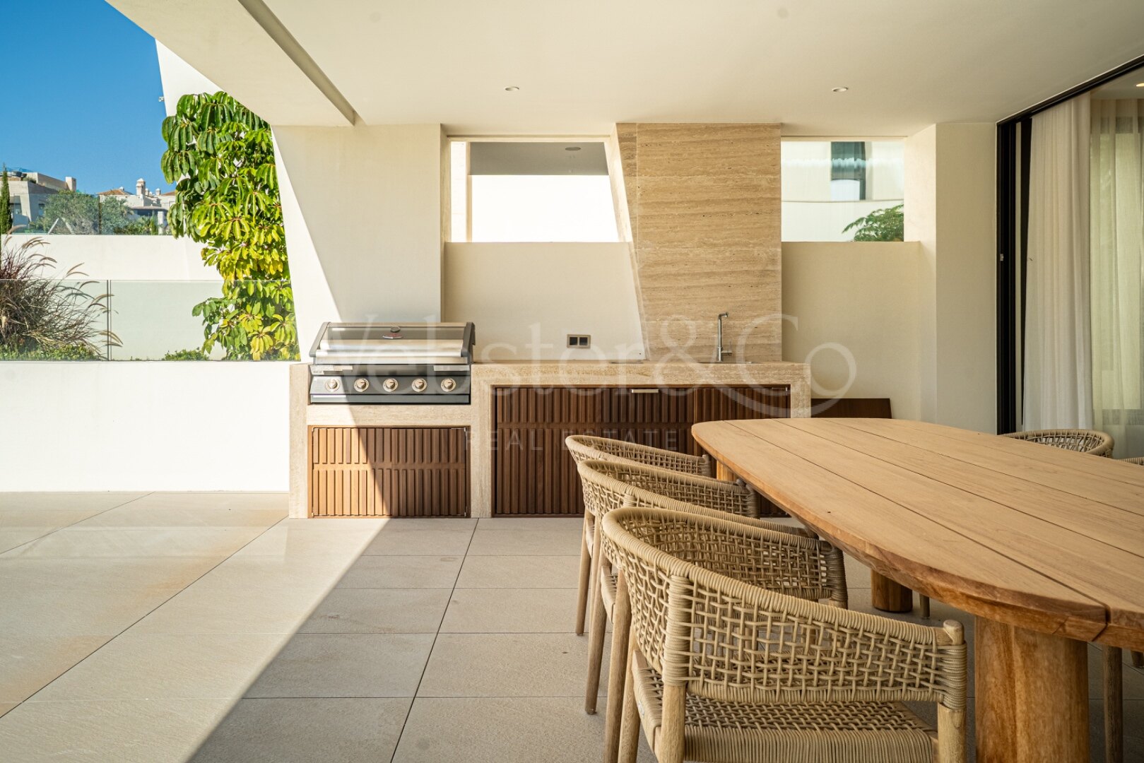 Apartment Epic II - Luxurious Home, Golden Mile