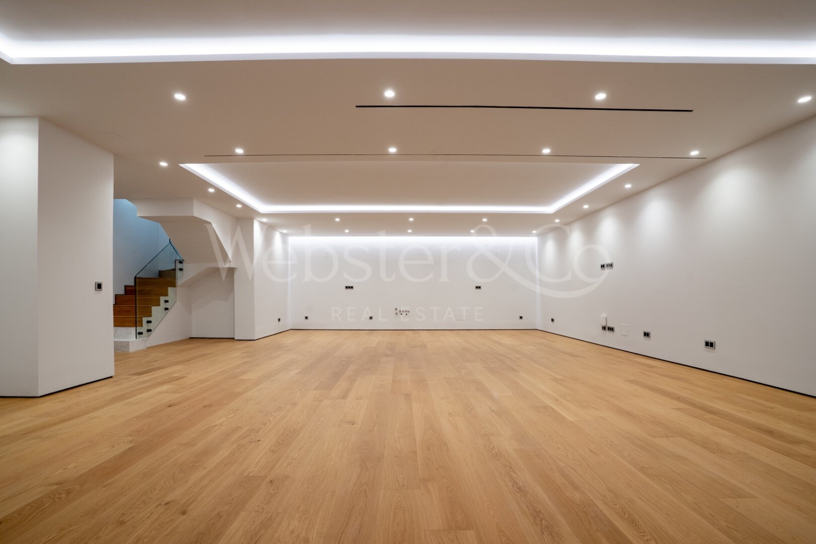 Apartment Epic II - Luxurious Home, Golden Mile