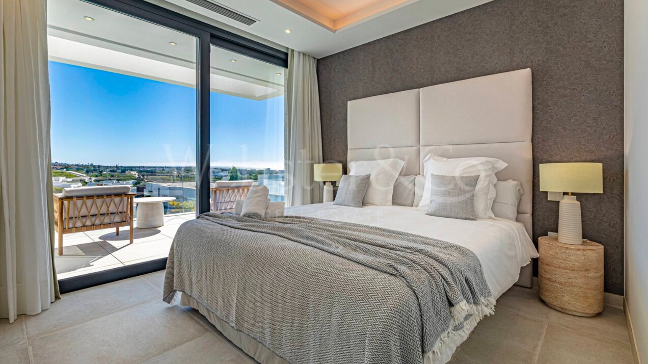 Villa Martinica - Luxury Retreat in El Paraiso