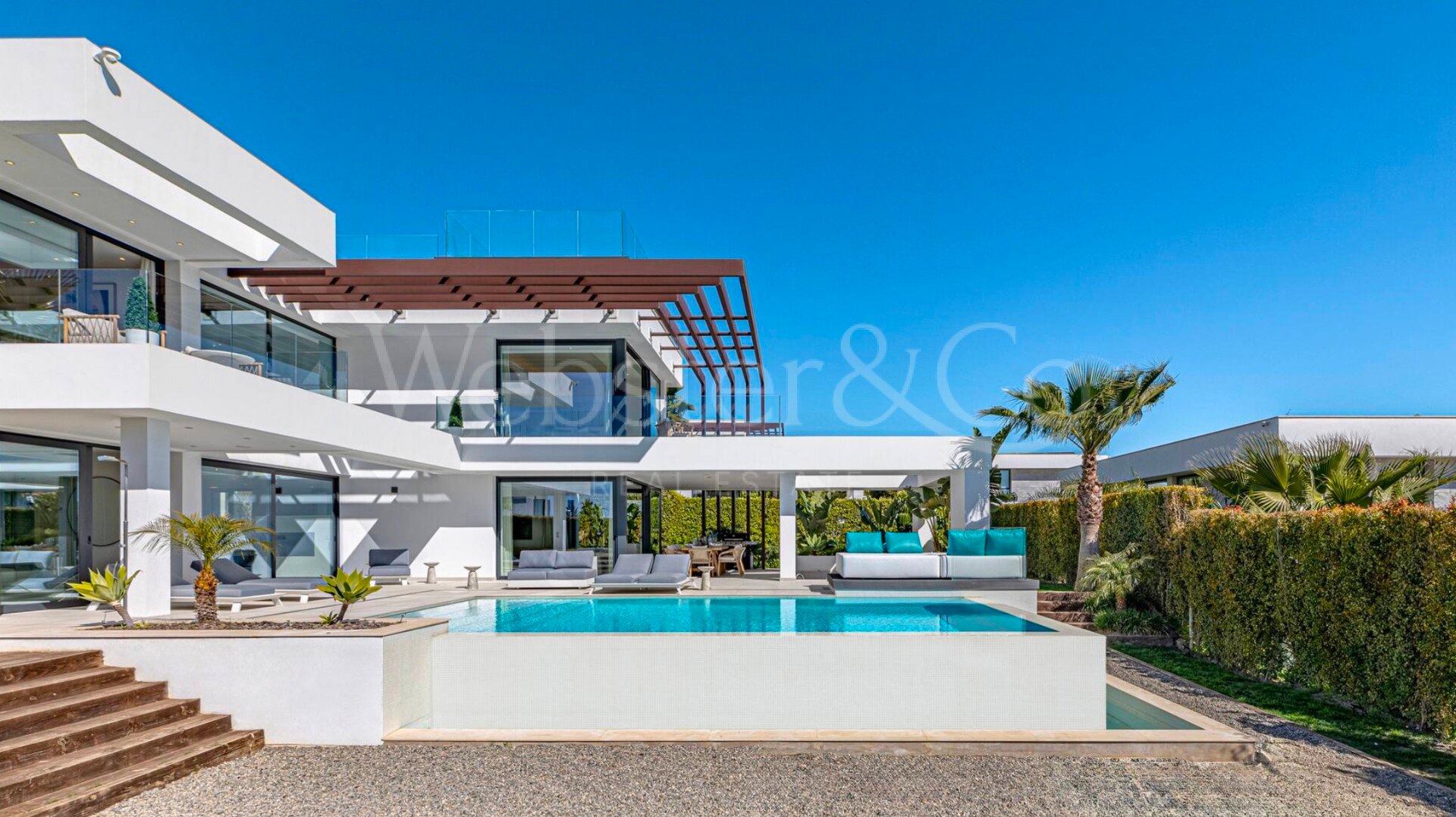 Villa Martinica - Luxury Retreat in El Paraiso