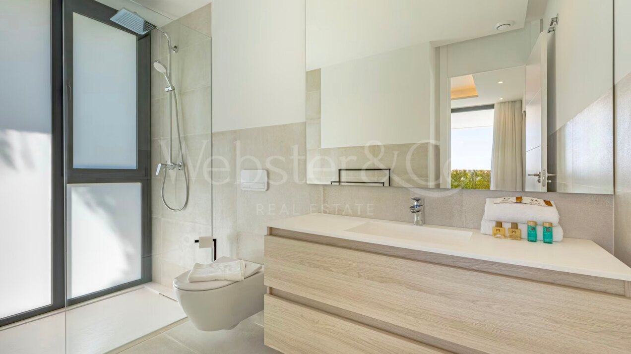 Villa Martinica - Luxury Retreat in El Paraiso