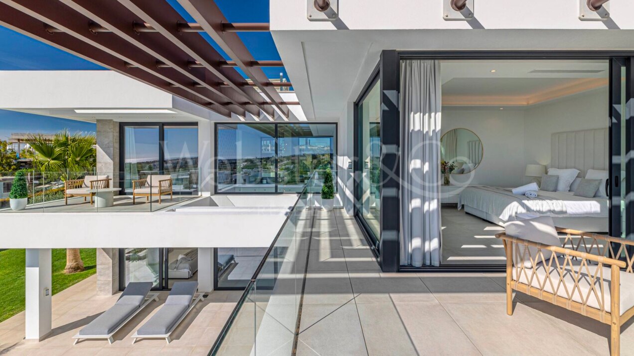 Villa Martinica - Luxury Retreat in El Paraiso