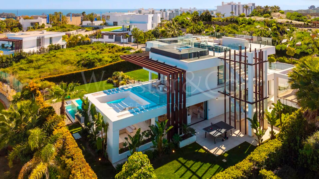 Villa Martinica - Luxury Retreat in El Paraiso