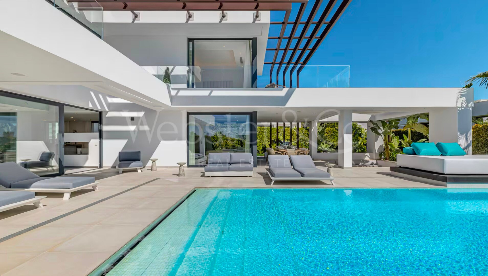 Villa Martinica - Luxury Retreat in El Paraiso