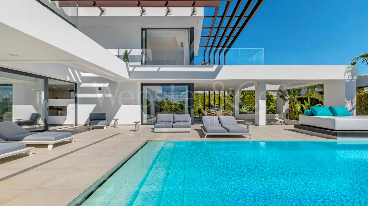 Villa Martinica - Luxury Retreat in El Paraiso