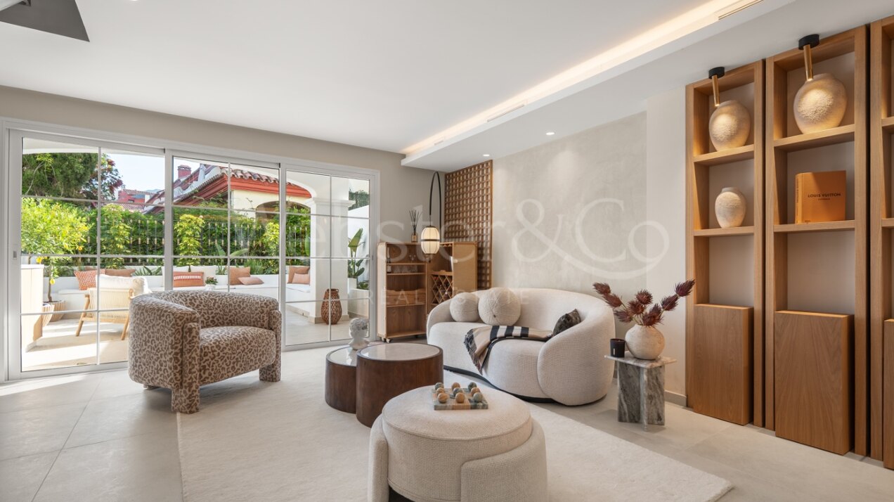 Townhouse Alba – Lujo Renovado en la Milla de Oro