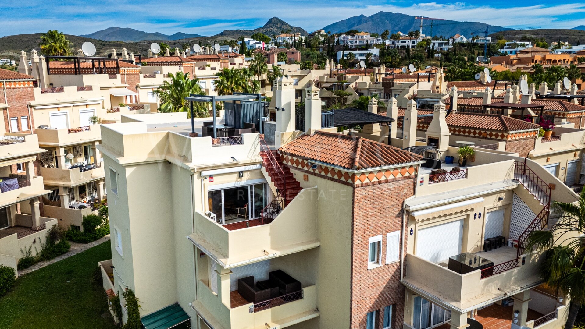 Penthouse Bel Air – Huge Opportunity - Los Flamingos