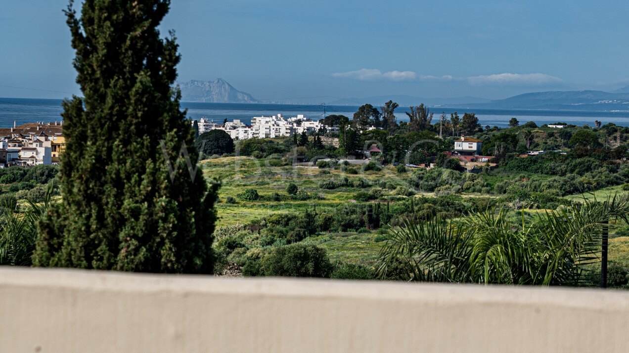 Penthouse Bel Air – Huge Opportunity - Los Flamingos