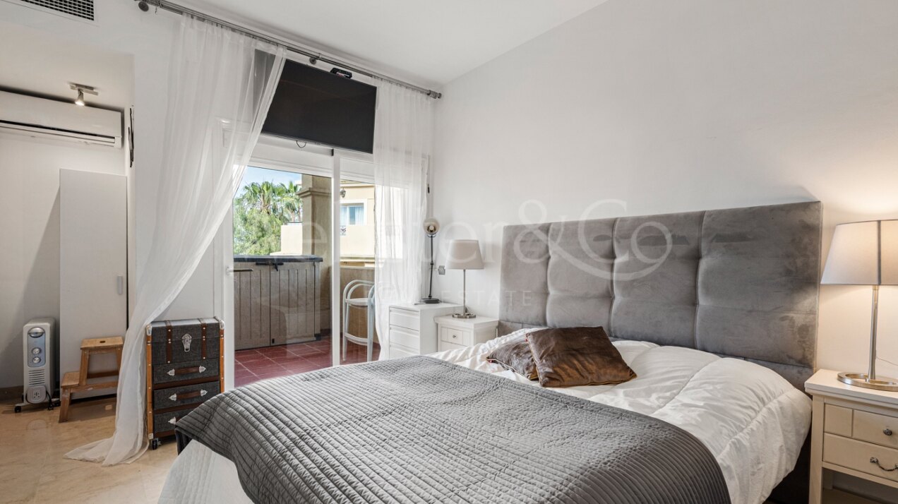 Penthouse Bel Air – Huge Opportunity - Los Flamingos