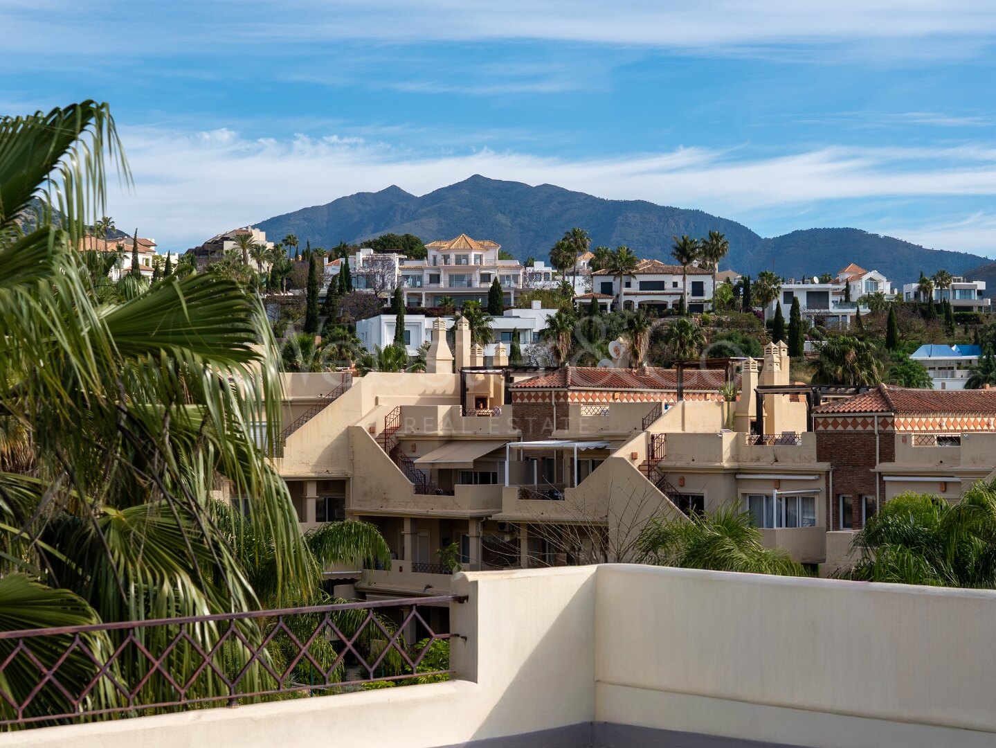 Penthouse Bel Air – Huge Opportunity - Los Flamingos