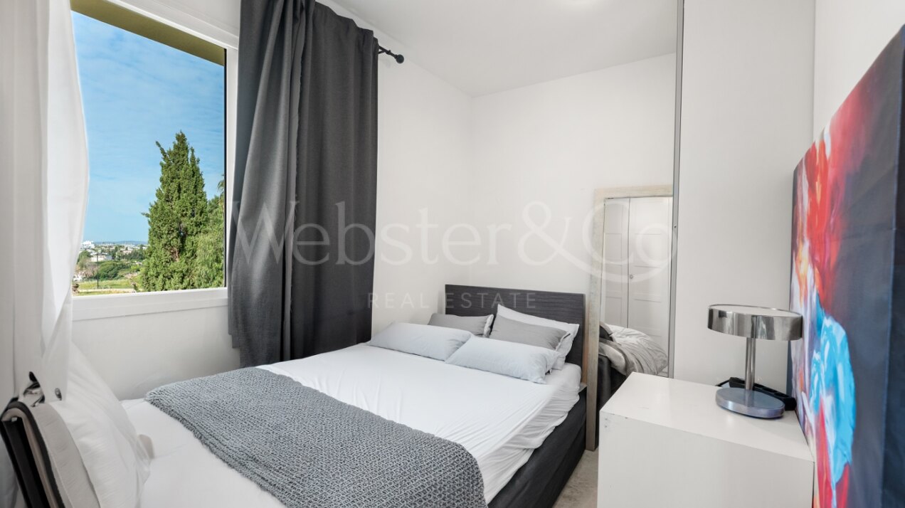 Penthouse Bel Air – Huge Opportunity - Los Flamingos