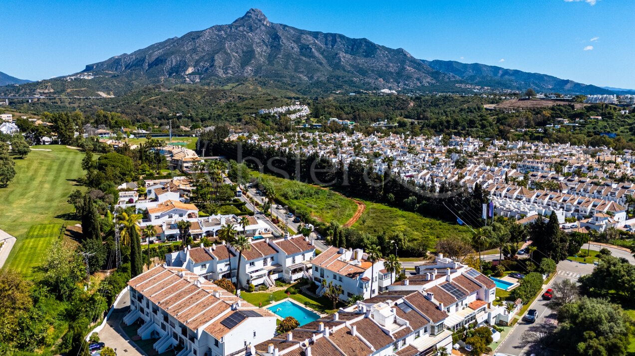 Townhouse Chelsea - Exquisite Home in Nueva Andalucia