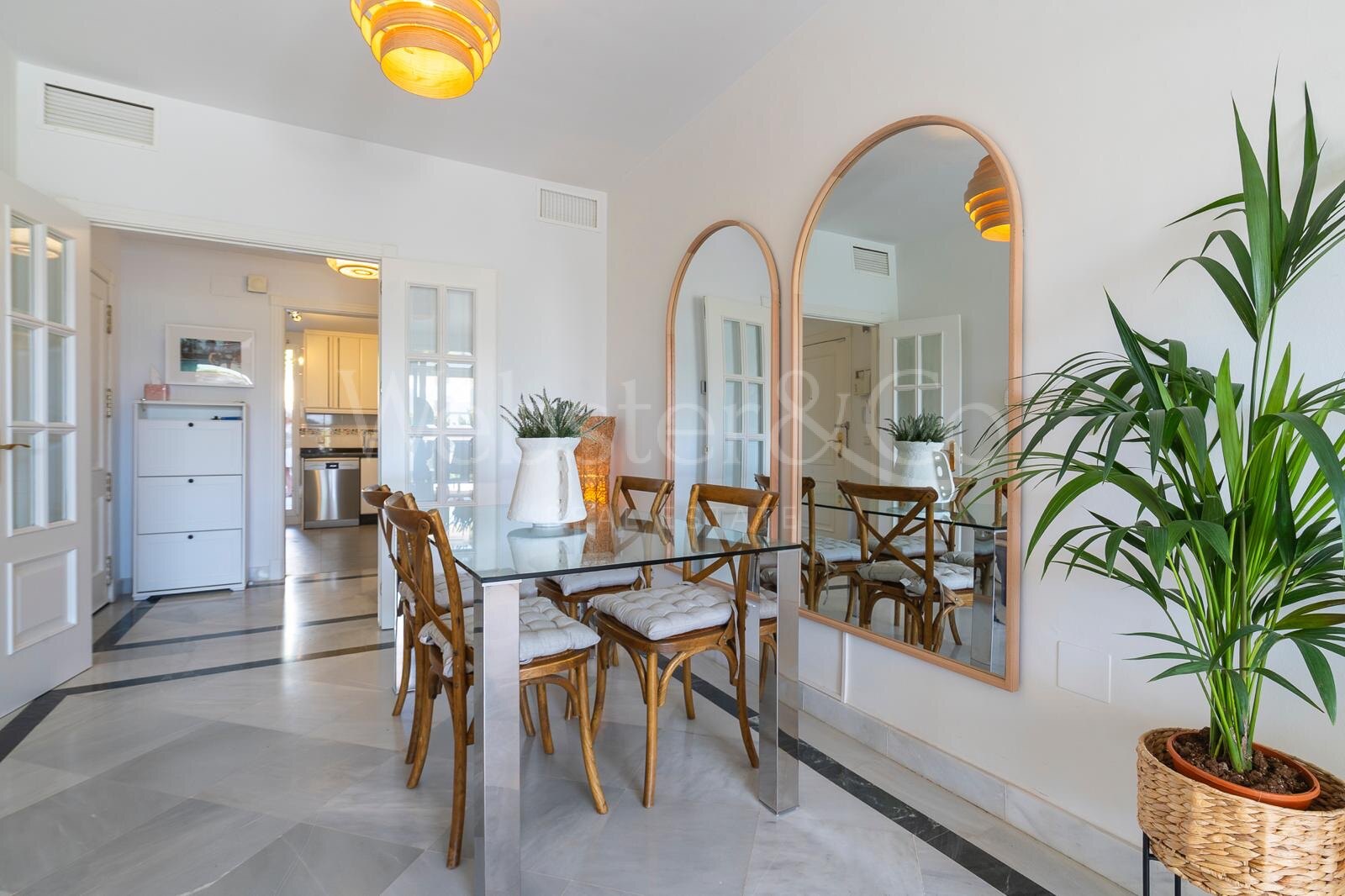 Apartment Belle - Elegancia Costera, Nueva Andalucía