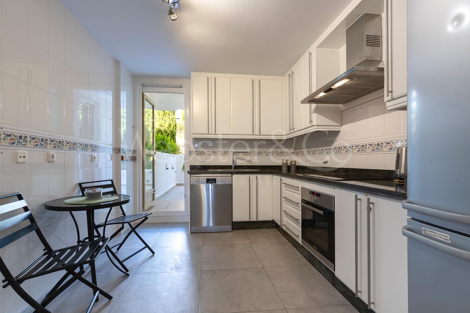 Apartment Belle - Elegancia Costera, Nueva Andalucía