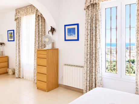 Frontline Golf Villa with Panoramic Sea Views