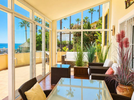 Frontline Golf Villa with Panoramic Sea Views