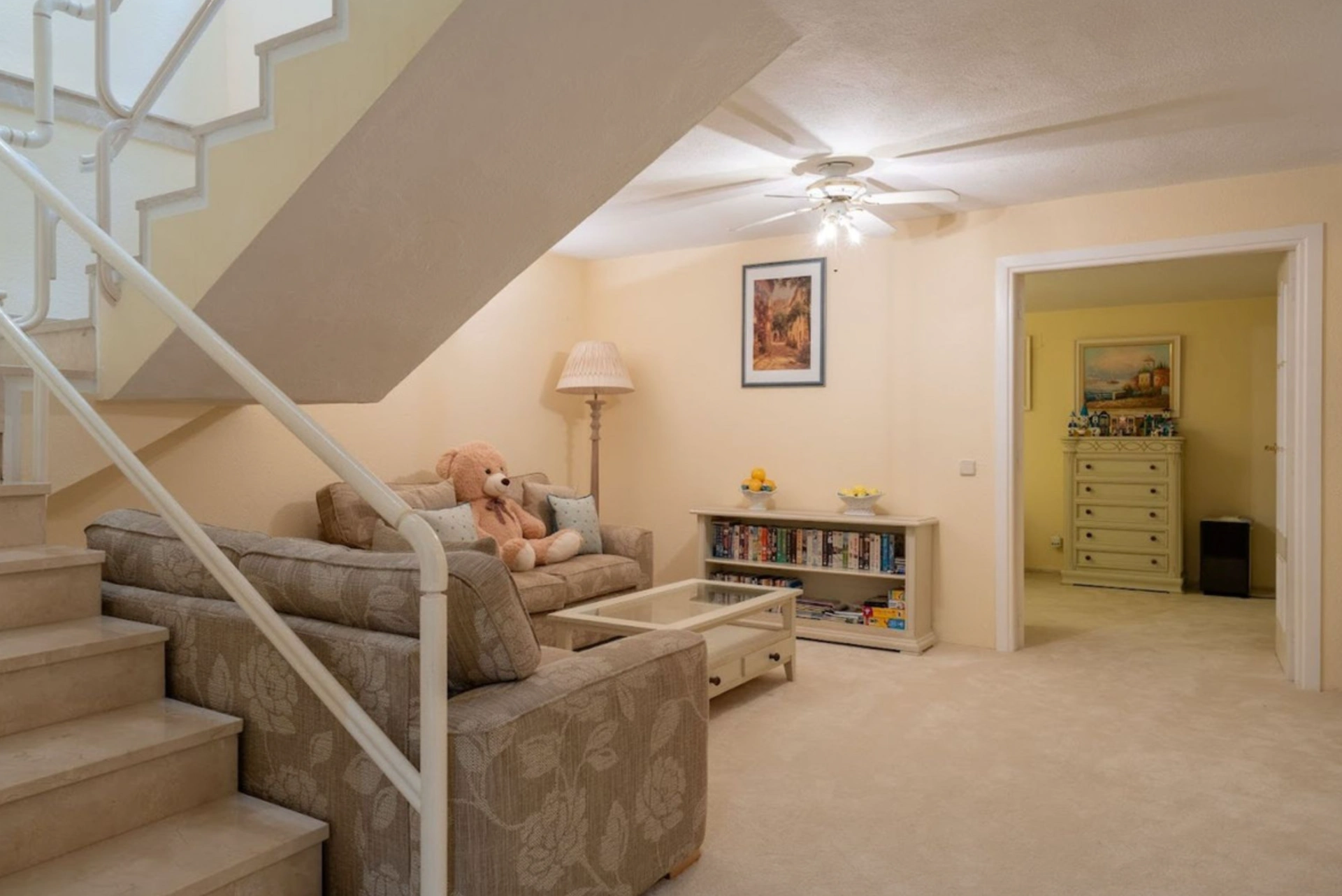 Town House for sale in Beach Side New Golden Mile, Estepona East