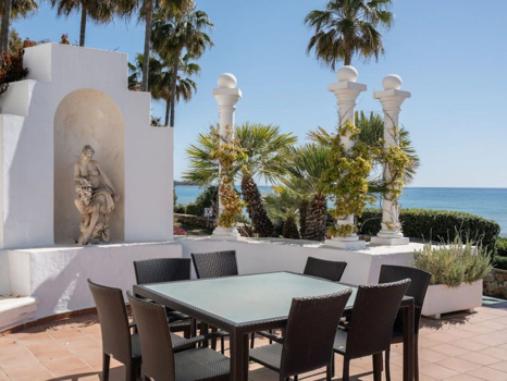 Your Townhouse by the Mediterranean