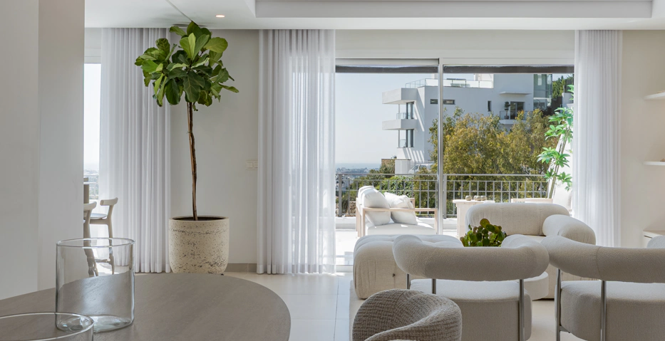 Impresionante Ático Dúplex con Piscina Privada y Vistas Espectaculares – La Quinta, Benahavís