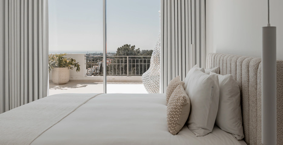 Impresionante Ático Dúplex con Piscina Privada y Vistas Espectaculares – La Quinta, Benahavís