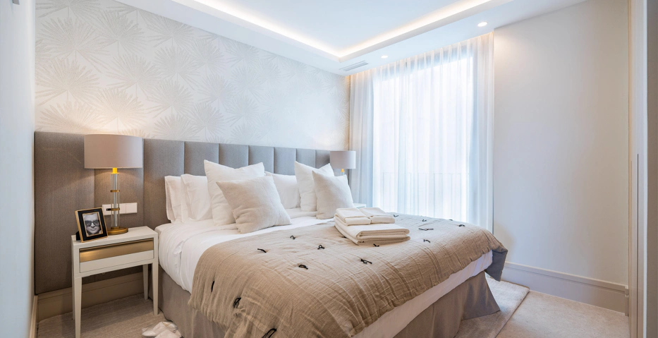 Elegancia en Primera Línea de Puerto Banús