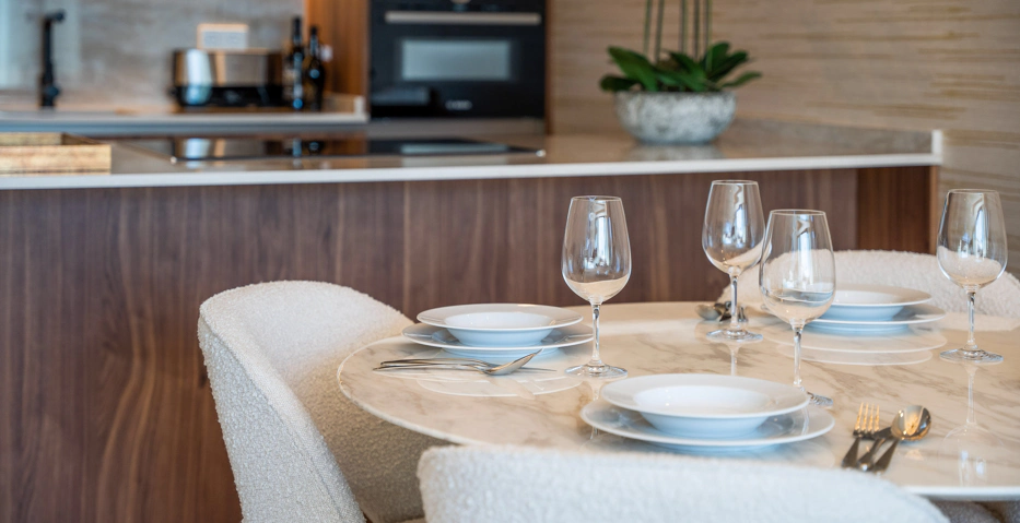 Elegancia en Primera Línea de Puerto Banús