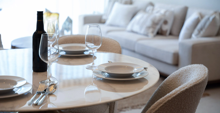 Elegancia en Primera Línea de Puerto Banús