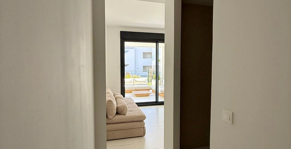 Descubra la casa de sus sueños: Lujoso apartamento a estrenar en Casares Costa