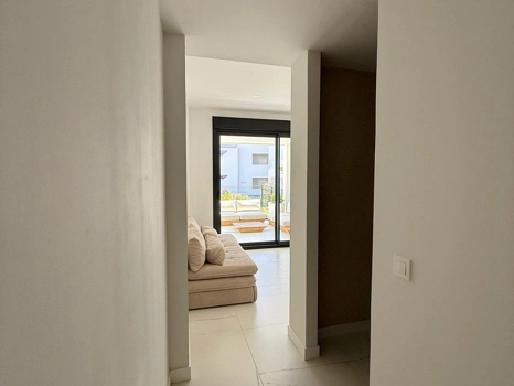 Descubra la casa de sus sueños: Lujoso apartamento a estrenar en Casares Costa