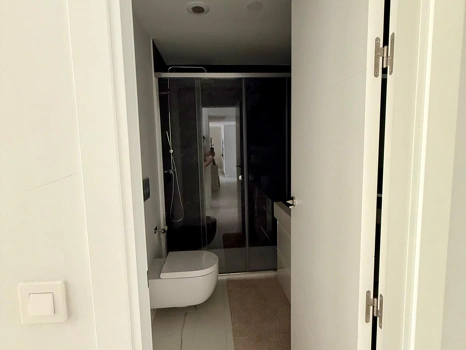Descubra la casa de sus sueños: Lujoso apartamento a estrenar en Casares Costa
