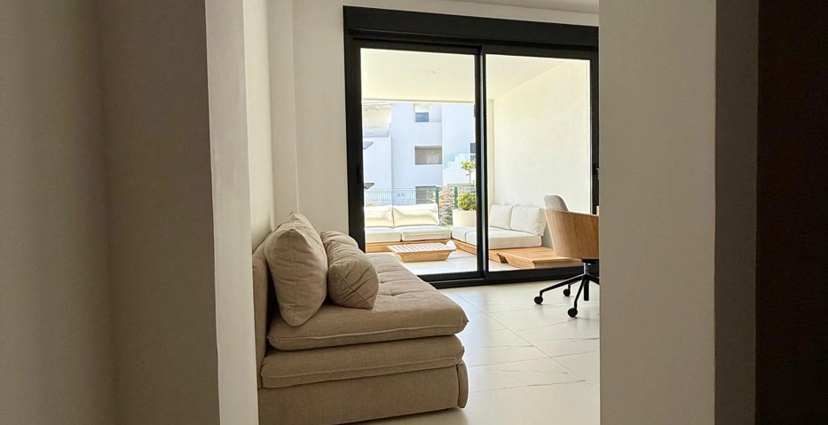Descubra la casa de sus sueños: Lujoso apartamento a estrenar en Casares Costa