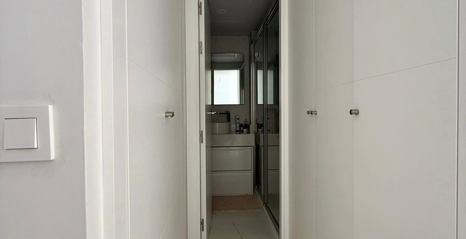 Descubra la casa de sus sueños: Lujoso apartamento a estrenar en Casares Costa