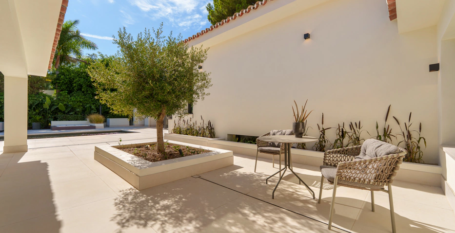 Tu Oasis Privado de Lujo Escandinavo en Las Brisas