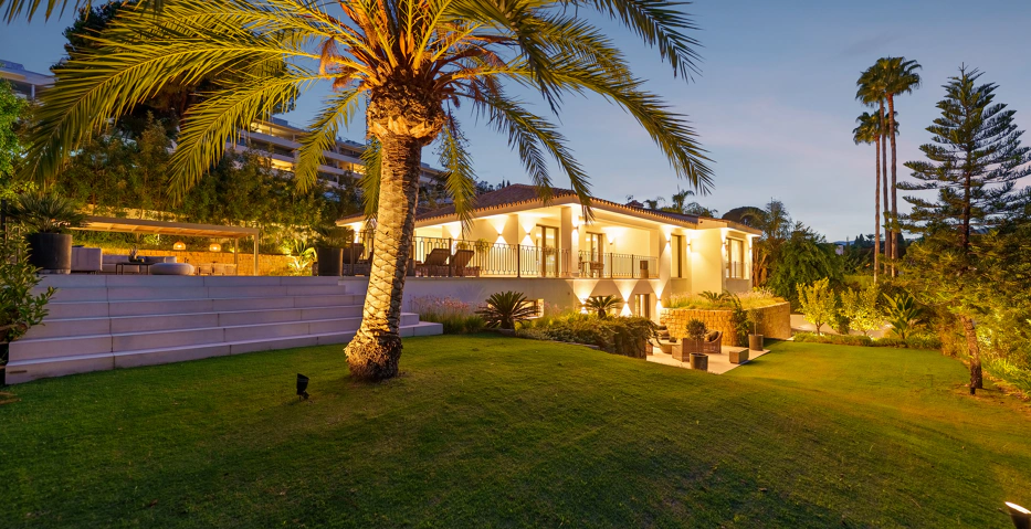 Tu Oasis Privado de Lujo Escandinavo en Las Brisas