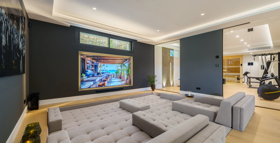 Tu Oasis Privado de Lujo Escandinavo en Las Brisas