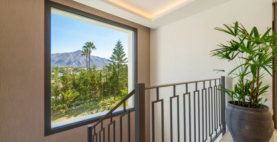 Tu Oasis Privado de Lujo Escandinavo en Las Brisas