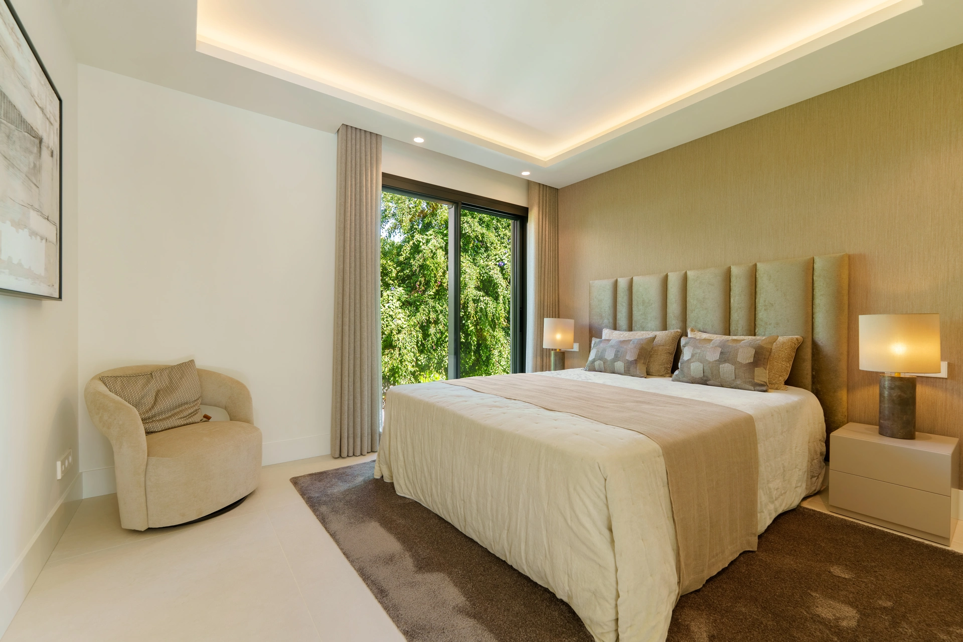 Villa en venta en Nueva Andalucia, Marbella