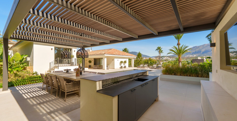 Tu Oasis Privado de Lujo Escandinavo en Las Brisas