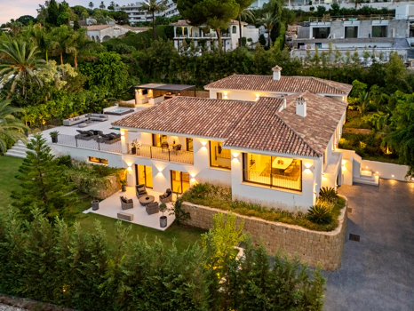 Tu Oasis Privado de Lujo Escandinavo en Las Brisas