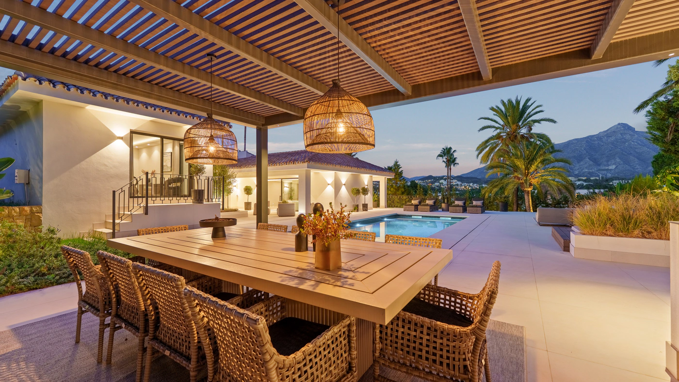 Villa for sale in Nueva Andalucia, Marbella