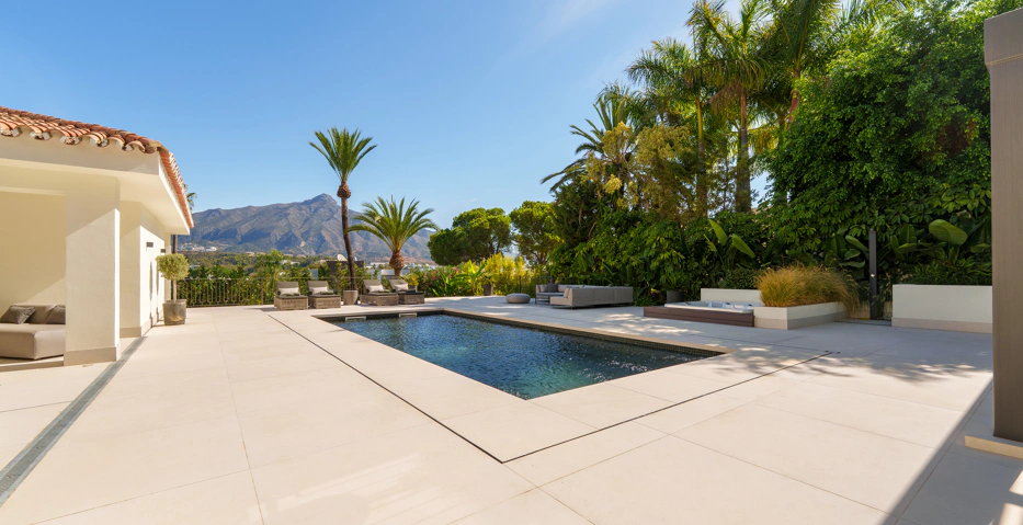 Tu Oasis Privado de Lujo Escandinavo en Las Brisas