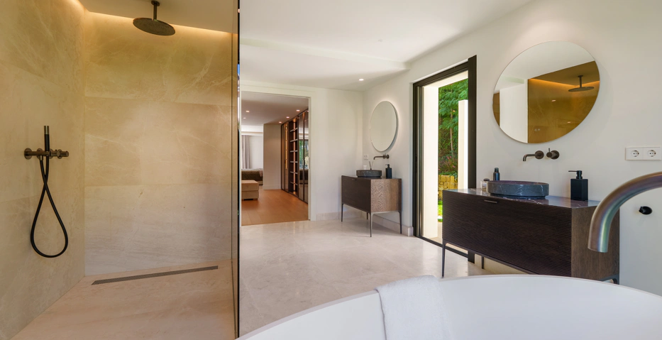 Tu Oasis Privado de Lujo Escandinavo en Las Brisas