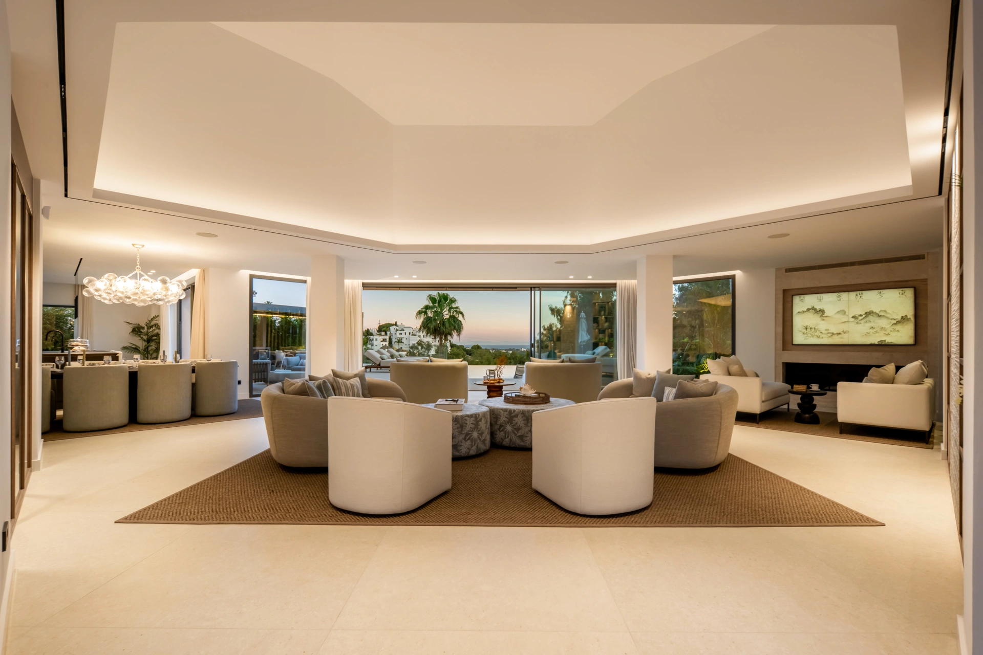 Villa en venta en El Herrojo, Benahavis