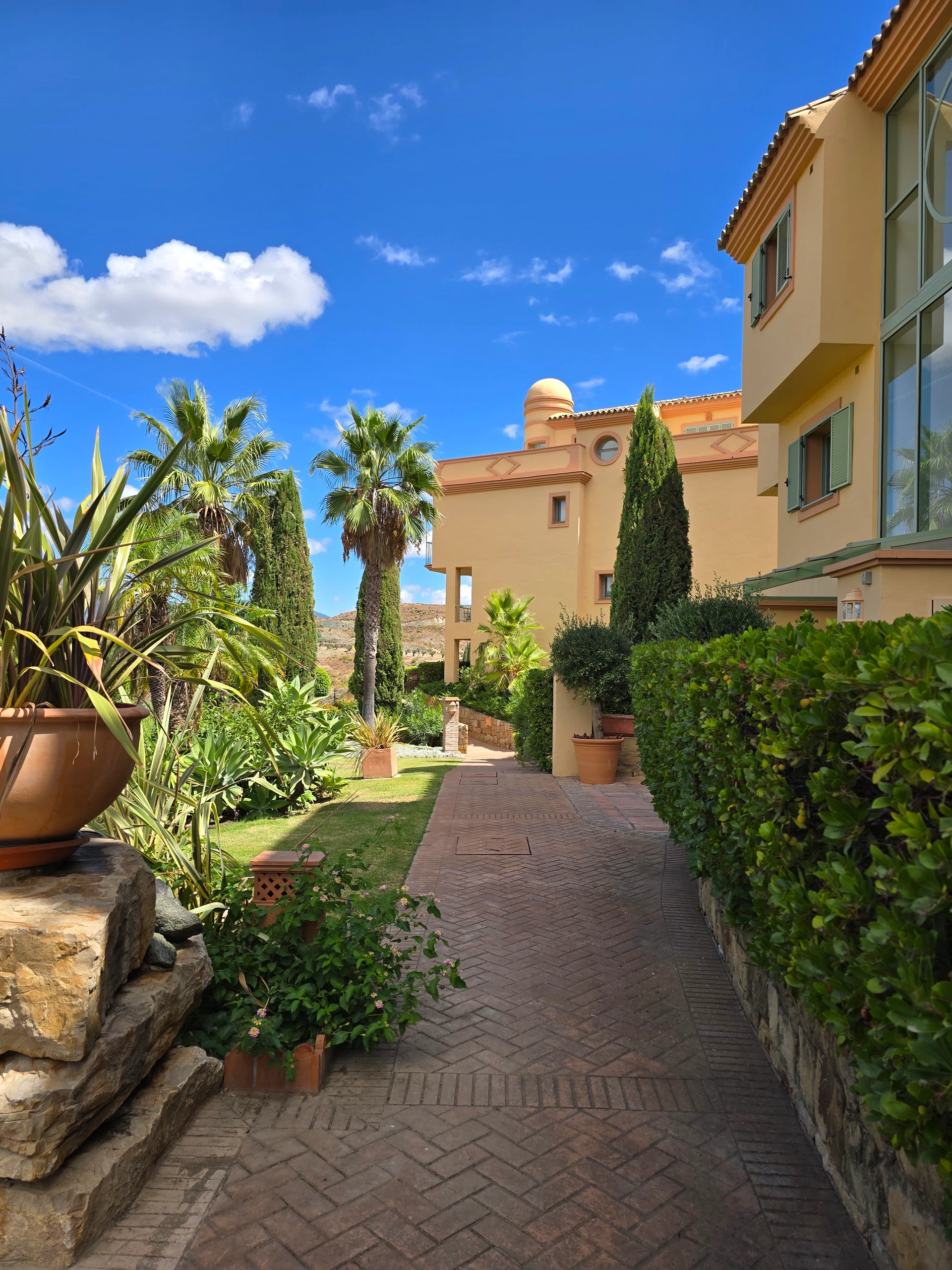 Ground Floor Apartment for rent in Los Flamingos, Benahavis
