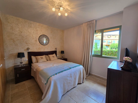 Vivir en Planta Baja con Jardín Privado en Los Flamingos