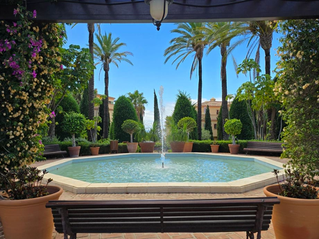 Vivir en Planta Baja con Jardín Privado en Los Flamingos