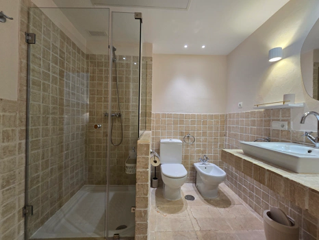 Ground-Floor Living with a Private Garden in Los Flamingos